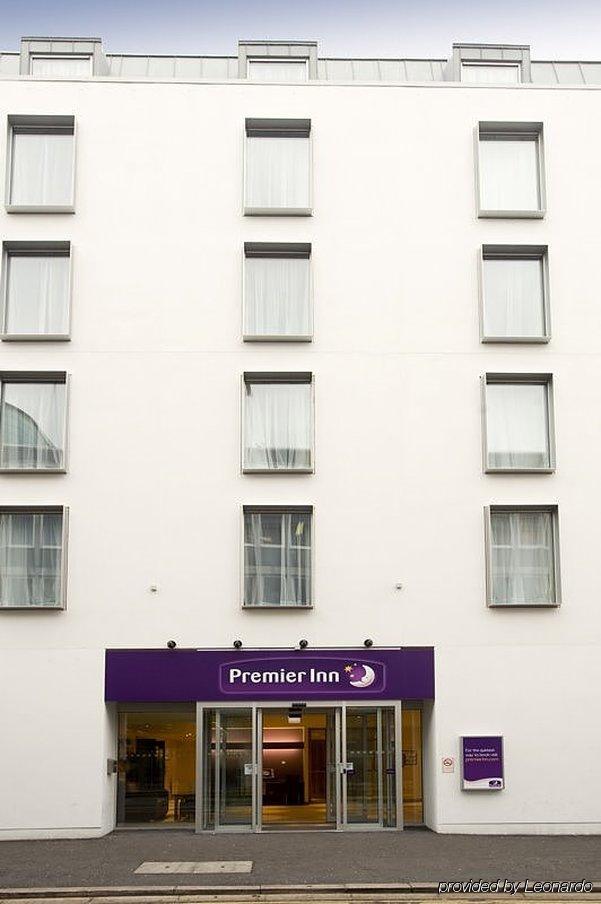 Premier Inn Belfast City Centre - Cathedral Quarter Εξωτερικό φωτογραφία