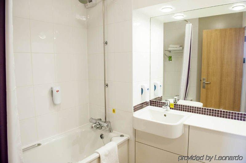 Premier Inn Belfast City Centre - Cathedral Quarter Εξωτερικό φωτογραφία